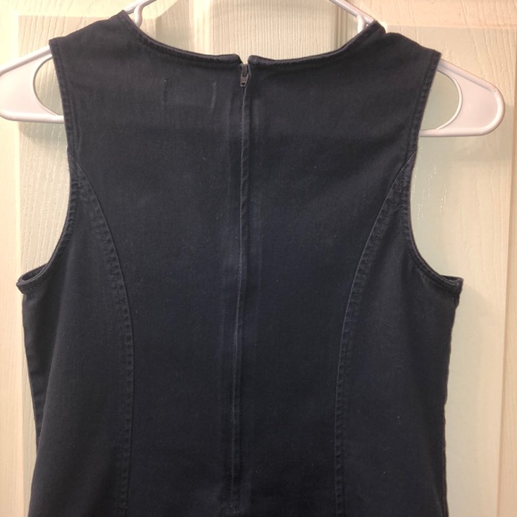 2 Girls Old Navy Uniform Dresses - Picture 5 of 6